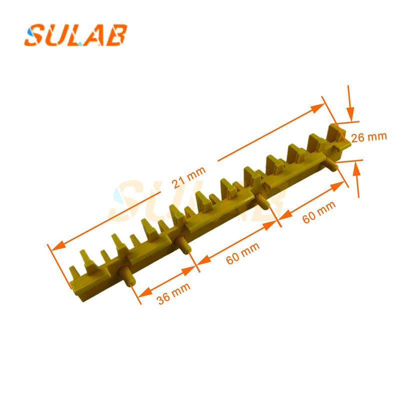 Escalator HE645B024H01 Hyundai Step Frame HE645B024H02 Step Edge Strip 645B023H Step Strip