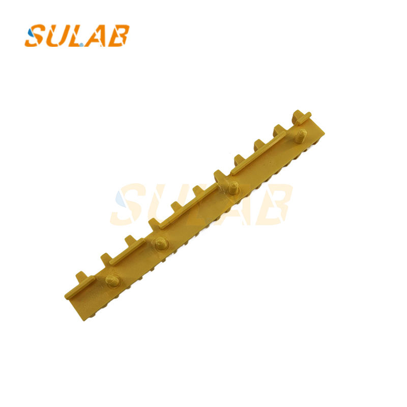 Escalator HE645B024H01 Hyundai Step Frame HE645B024H02 Step Edge Strip 645B023H Step Strip