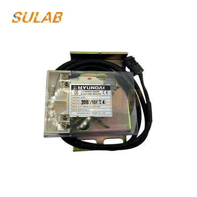 Διάταξη κλειδώματος θυρών ανελκυστήρα με μηχανικό κλείδωμα διπλής προστασίας και ηλεκτρική επαλήθευση για ασφαλή λειτουργία ανελκυστήρα