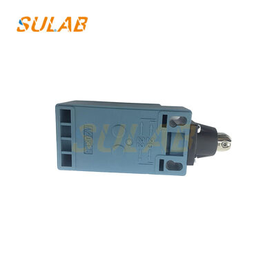 Διακόπτης Ασφαλείας Κυλιόμενης Σκάλας Hitachi ZLDXC03C με Λειτουργία Επείγουσας Διακοπής και Παρακολούθηση Αλυσίδας Βημάτων σε Πραγματικό Χρόνο για Ακριβή Έλεγχο Ορίου Ταξιδιού